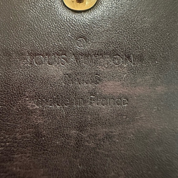 Louis Vuitton Vernis wallet - pre loved 100% authentic - Picture 13 of 13